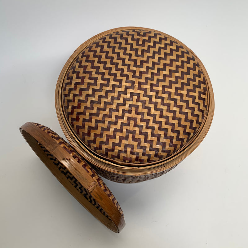 Vintage Nesting Basket Pair